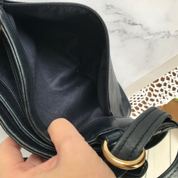 Tignanello navy blue leather shoulder Bag - Picture 8 of 10